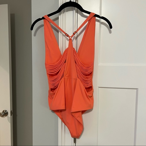 Isabella Rose one piece - Coral - Picture 9 of 12